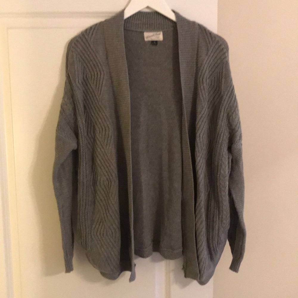 Grey cardigan